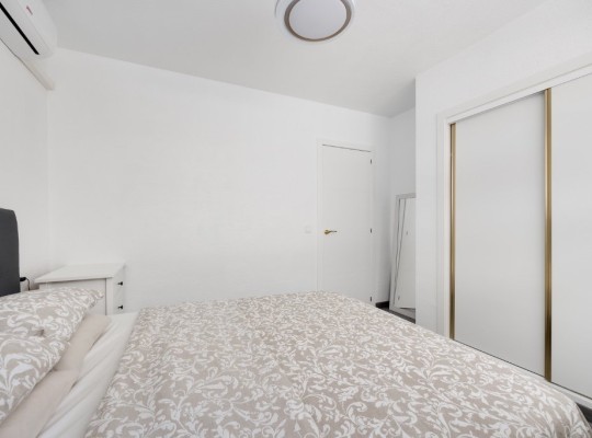 Punta Prima, Apartment #CQ-OC-23097