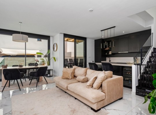 Los Montesinos (La Herrada), Villa #CQ-BG-56703
