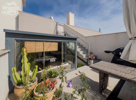 Torrevieja, Apartment - Top Floor Apartment #LE-LE-1044