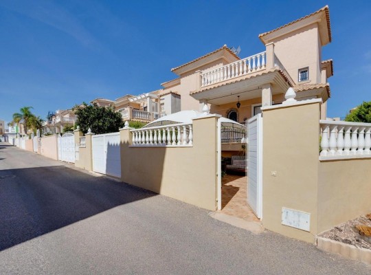 Orihuela Costa (Los Altos), Villa #CQ-MY-70149