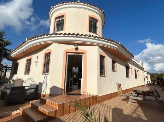 Los Alcazares (Santa Rosalía), Villa #CQ-CB-32605