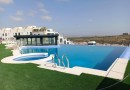 Luxurious maisonette with sea view 500m from the beach