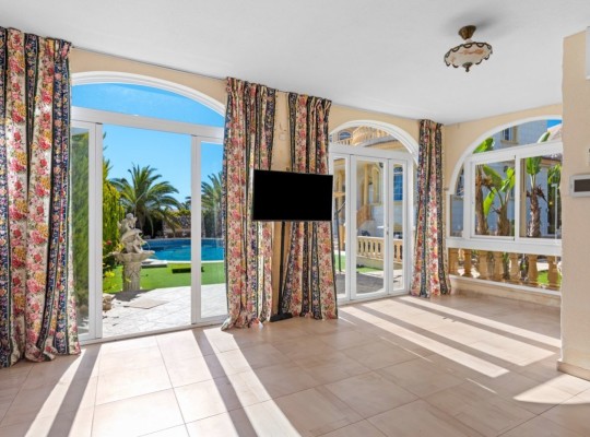 Orihuela Costa (Playa Flamenca), Villa #CQ-BG-96358