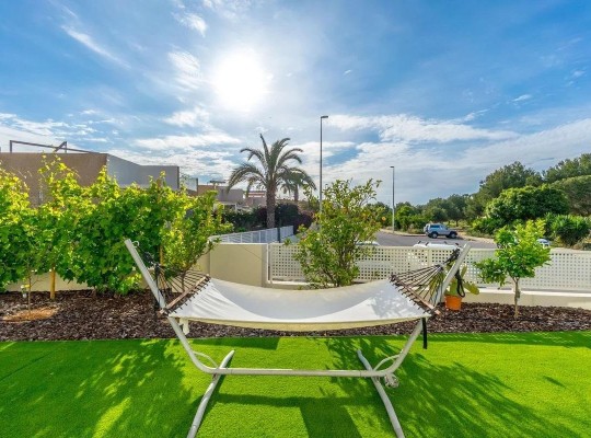 Orihuela Costa (La Zenia), Villa #CQ-TS-68431