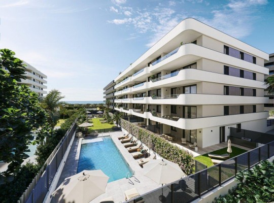 Moderní bydlení 100 metrů od pláže v srdci Torre del Mar