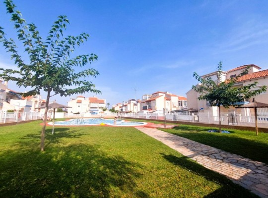 Orihuela Costa (Playa Flamenca), Bungalow #CQ-JM-45590