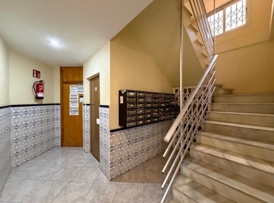 PROSTORNÉ STUDIO 350 METRŮ OD PLÁŽE DEL CURA S PROSKLENOU TERASOU