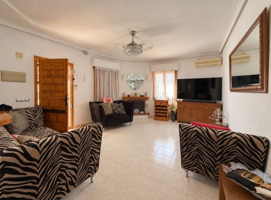 Villa Ciudad Quesada (Town Center) #CQ-103