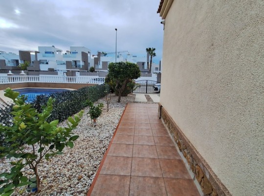 Guardamar del Segura (El Raso, Guardamar), Villa #CQ-970