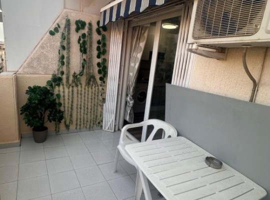 Zrekonstruovaný apartmán 200m od Playa del Cura, Torrevieja