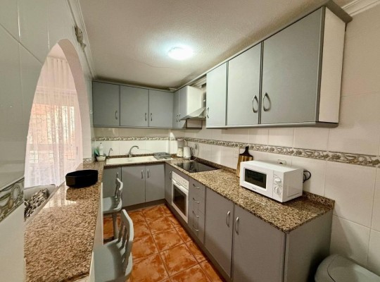 Apartmán v Torrevieja jen 150m od moře