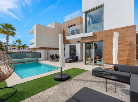 Orihuela Costa (Villamartin), Villa #CQ-WN-78024