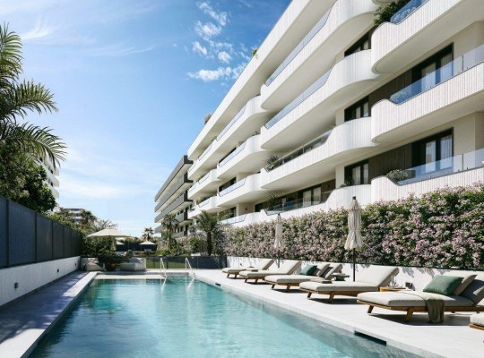 Moderní bydlení 100 metrů od pláže v srdci Torre del Mar
