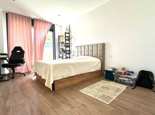 Las Colinas (Las Colinas Golf), Villa #CQ-BG-33908