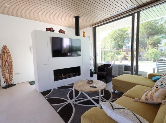 San Miguel de Salinas (Las Colinas Golf), Villa #CQ-JM-12619
