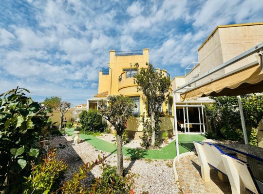 Orihuela Costa (La Zenia- Orihuela costa), Villa #CQ-TS-57021