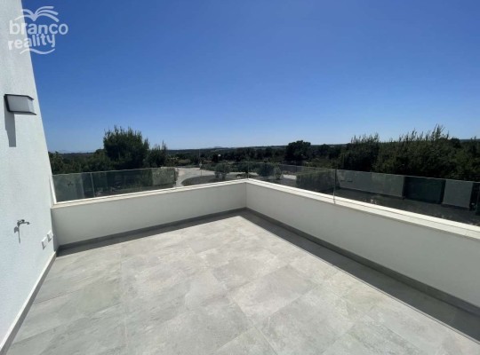 Orihuela Costa (Las Colinas Golf), Villa #CQ-WN-74854