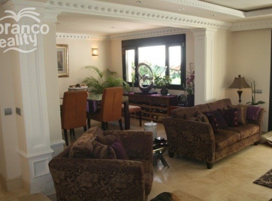 Benamara (Costa del Sol), Villa - Detached #CM-R3103388