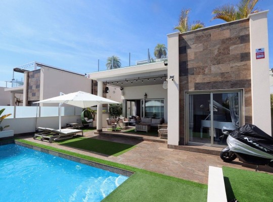 Orihuela Costa (Villamartin), Villa #CQ-TS-17932