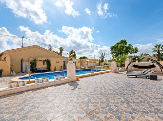 Los Montesinos, Villa #CQ-WI-91766