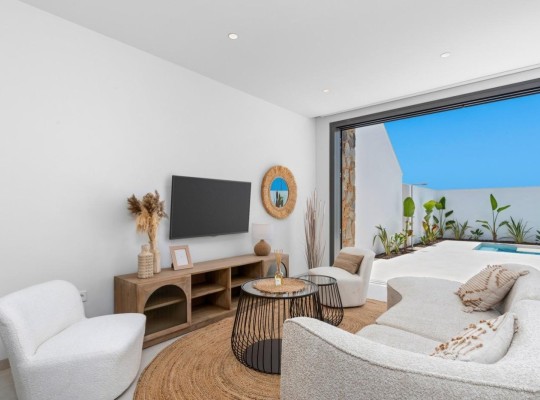 Los Alcazares (Serena Golf), Townhouse #CQ-00-57649