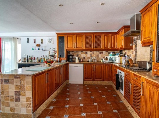Villamartin, Villa #CQ-VK-33226