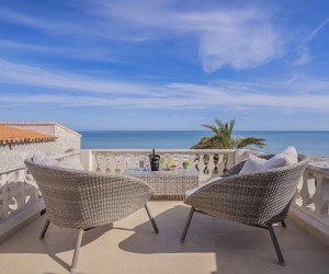 Vila na prodej v první linii s výhledem na moře v Els Poblets (Denia)