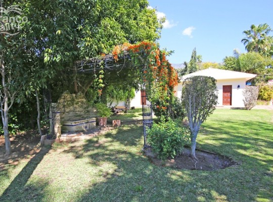 Marbella Golden Mile (Cortijo Nagüeles), Villa #IM-2792MLV