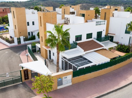 Semi Detached Ciudad Quesada (La Marquesa Golf) #CQ-384