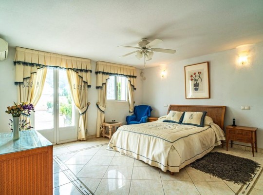 Villamartin, Villa #CQ-VK-33226
