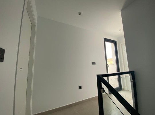 Los Alcazares (La Concha), Villa #CQ-00-33468