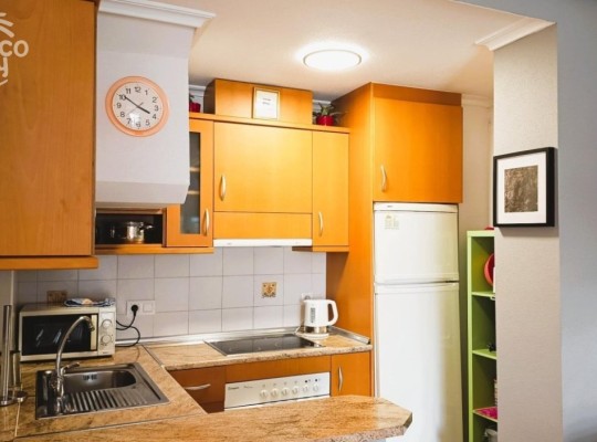 Investiční apartmán v aparthotelu, jen 500m od pláže, Cabo Roig