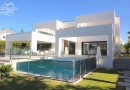 Guadalmina Alta (Costa del Sol), Villa - Detached #CM-R4044397