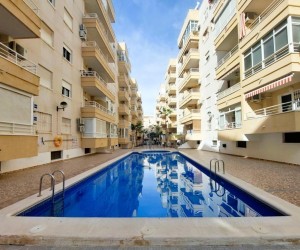 Torrevieja (Centro), Apartment #CQ-JM-86413