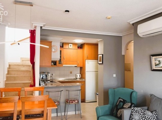 Investiční apartmán v aparthotelu, jen 500m od pláže, Cabo Roig