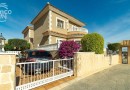 Los Altos, 
Villa   #ES-10383