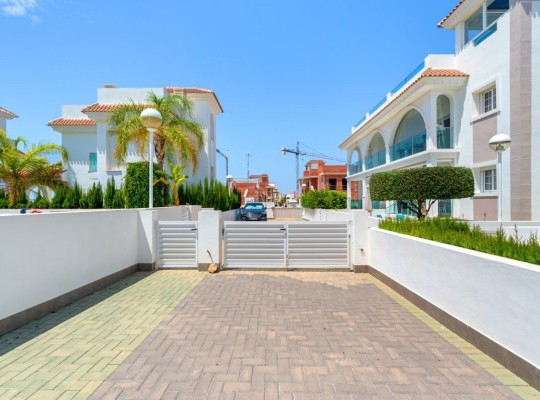 Ciudad Quesada (Pueblo Bravo), Villa #CQ-852