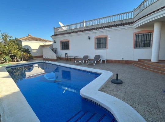 Los Alcazares (Santa Rosalía), Villa #CQ-CB-32605