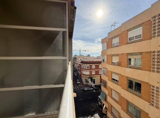 Byt v Torrevieja jen 500m od moře s jižní orientací