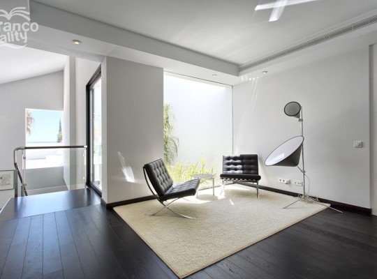 Benahavís (Costa del Sol), Villa - Detached #CM-R3990070