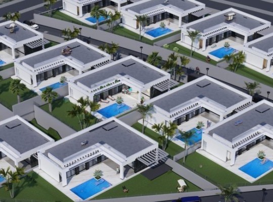 Fantastic villas with pool and solarium next to La Finca golf course