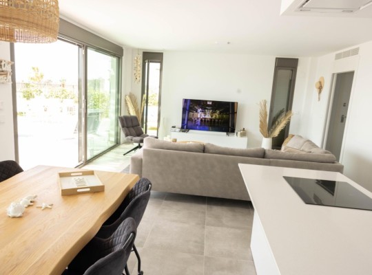 Finestrat (URBANIZACIONES), Villa #CQ-BG-20064