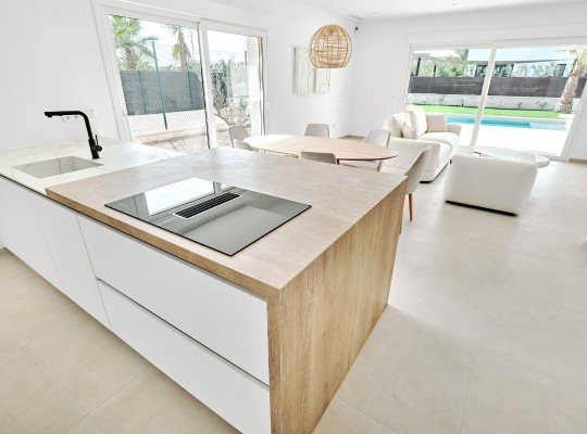 Los Montesinos (La Herrada), Villa #CQ-BG-58913