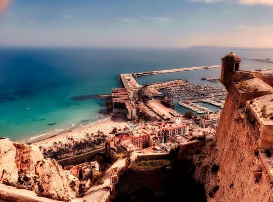 Alicante (Centro), Apartment #CQ-00-47407