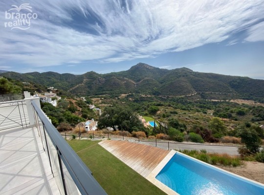 Benahavís (Costa del Sol), Villa - Detached #CM-R3936058