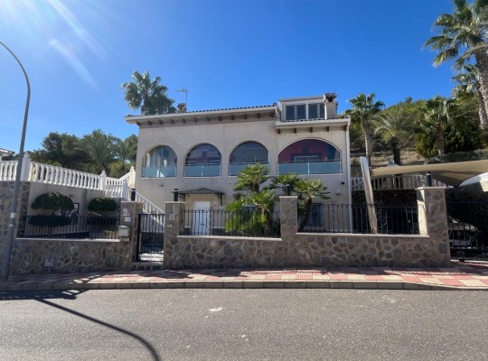 San Miguel de Salinas (Ciudad de las comunicaciones), Villa #CQ-M-54470
