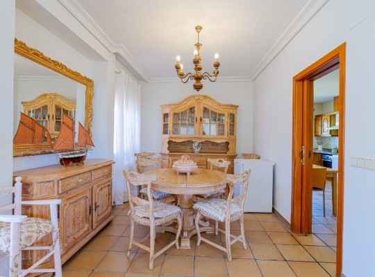 Campoamor, 
Villa   #ES-11513