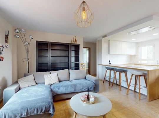 Orihuela Costa (La Zenia), Villa #CQ-WN-90261