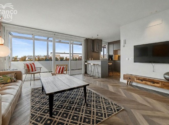 Moderní apartmán s výhledem na oceán, 2 linie od pláže