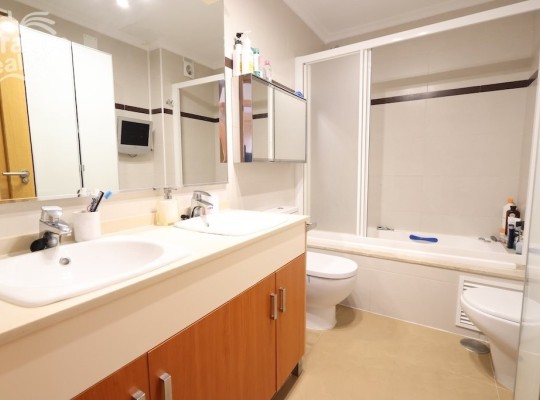 Střešní penthouse s výhledem na moře, jen 100m od pláže, Mil Palmeras